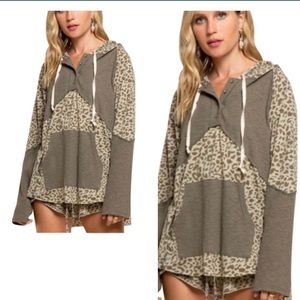 Pol Leopard Sweatshirt Hoodie Gray Ribbed Size Small